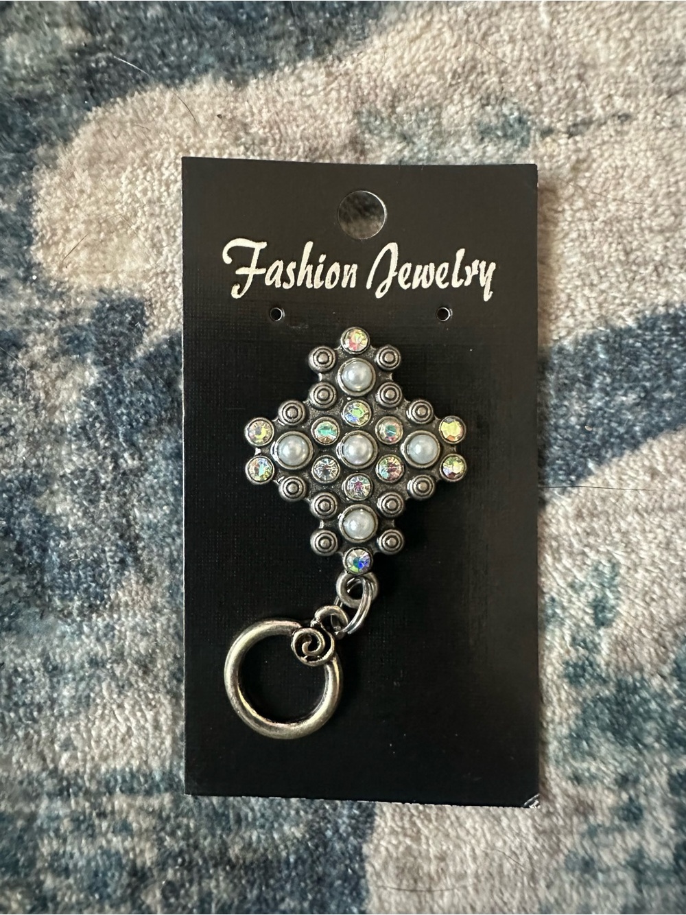 Magnetic Badge Holder - Triangle style